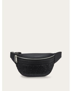 Ferragamo Uomo Marsupio Con Goffratura Gancini - Nero