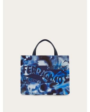 Ferragamo Carnation Print Tote Bag (M) - Blue