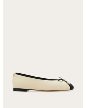 Ferragamo Damen Ballerina Mit Schleife Größe .5 - Natur
