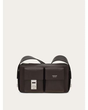 Ferragamo Uomo Borsa A Tracolla Utility Con Fibbia Hug (M) - Nero
