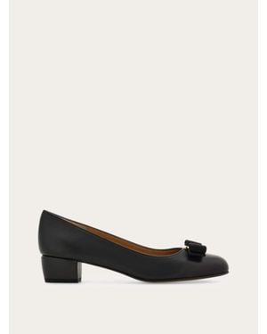Ferragamo Vara Bow Pump Shoe - Black