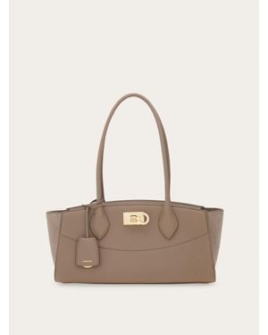 Ferragamo New Studio Soft Bag East West (M) - Natural