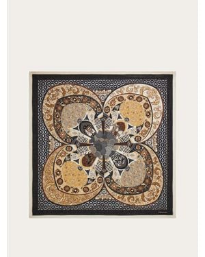 Ferragamo Monile Print Shawl - Metallic