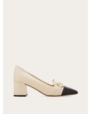 Ferragamo Gancini Ornament Pump - Natural