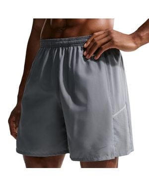 Nike Miler Shorts - Black