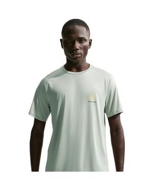 Nike Stride T-Shirts - Groen