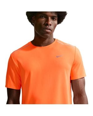 Nike Miler T-Shirts - Orange