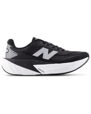 New Balance Fuelcell Rebel V5 Sneakers - Zwart