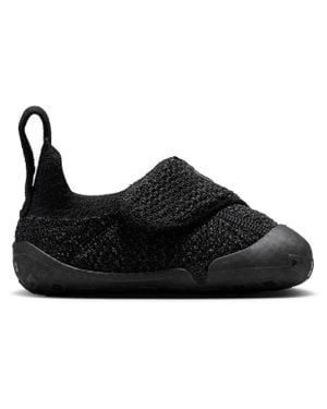 Nike Swoosh Shoes - Black