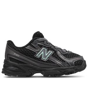 New Balance 740 Shoes - Black