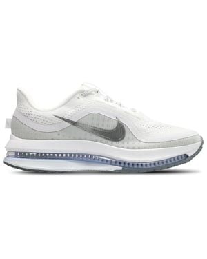 Nike Pegasus Trainers - White