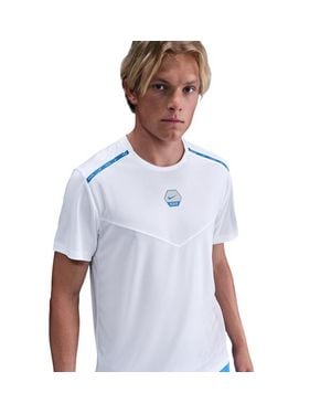 Nike Swoosh T-Shirts - Wit