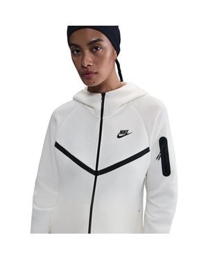 Nike Tech Fleece Hoodies - Grey
