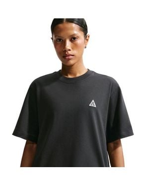 Nike Acg Short-Sleeve T-Shirt T-Shirts - Black