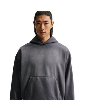 Nike Standard Issue Hoodies - Grey