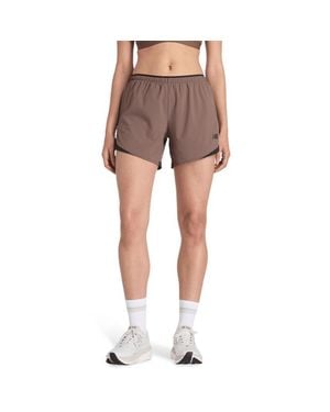 New Balance Essential Short 5Inch Shorts - Natural
