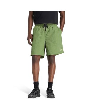 New Balance Castlefield Woven Short 7 Inch Shorts - Green