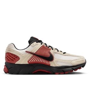 Nike Zoom Shoes - Brown