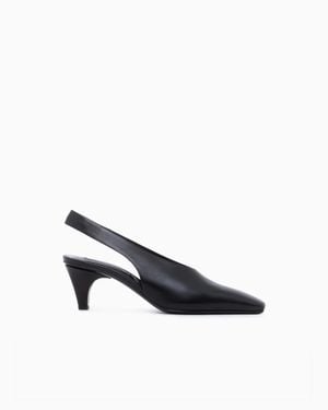 Giorgio Armani Decollete Shoe Leather Lining And Leather Sole - White