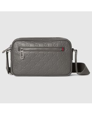 Gucci Bandolera Gg Emblem Pequeña - Gris
