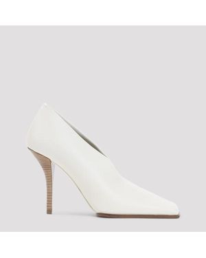 Alaïa 90 Court Shoes - White