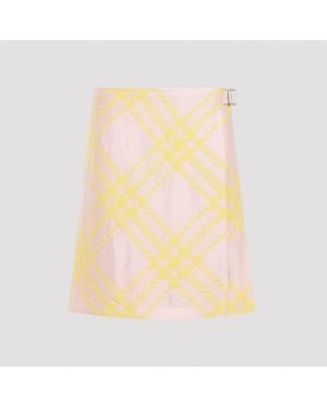 Burberry Stylish Mini Wrap Skirt With Adjustable Fastening - Yellow