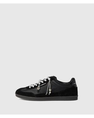KARL LAGERFELD Kandidate Ikon Charms Sneakers - Black