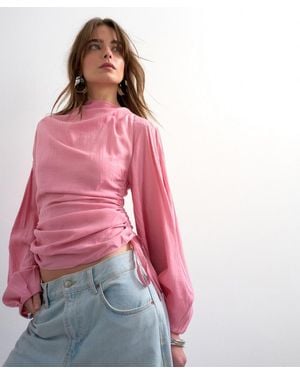 TOPSHOP Long-Sleeve Ruched Side Top - Red