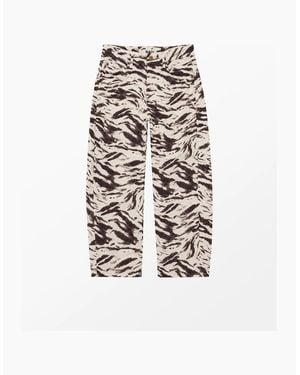 Ro&zo Petite Zebra Print Barrel Leg Jeans - White