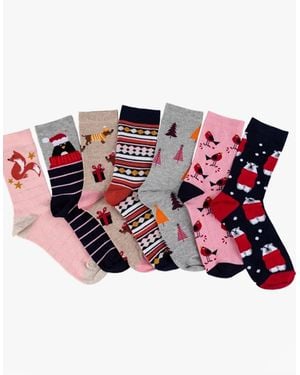 Totes Toasties 7 Pack Days Of The Week Cotton Blend Socks Set - Red