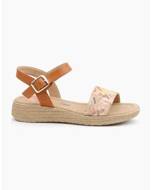 Heavenly Feet Sara Platform Sandals Tan/ Multi - Brown