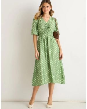 Gini London Sage Spot Print Shirred Waist Shift Midi Dress - Green