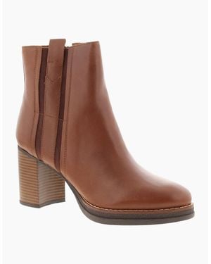 Clarks Ankle Boots Block Heel Mable Zip Fastening Tan Uk Size - Brown