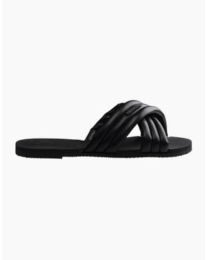 Havaianas Solid Patterned Open Toe Slide Sandals - Black