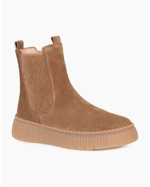 Gabor Relaxed Chelsea Boots - Brown