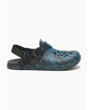 Chaco Chillos Zebra Patterned Closed Toe Clogs - Blue