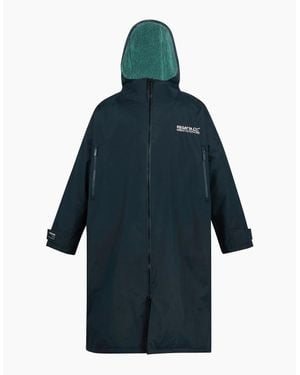 Regatta Adult Spirit Of Adventure Waterproof Changing Robe - Blue