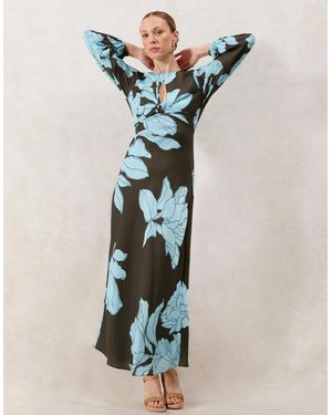 Ro&zo Mae Floral Twist Front Midi Dress - Blue