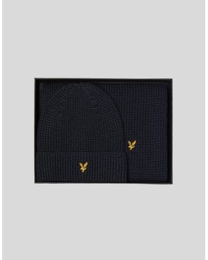 Lyle & Scott Waffle Knit Scarf And Beanie Set - Black