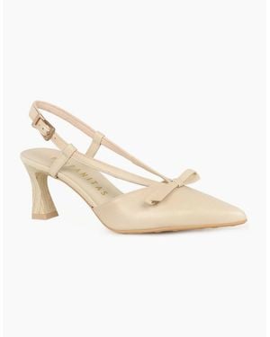Hispanitas Giorgia Open Court Shoes - White