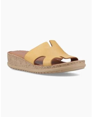 Hush Puppies Eloise Leather Mustard Sandals - White