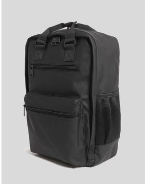Lyle & Scott Water Resistant Backpack - Black