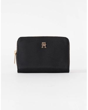 Tommy Hilfiger Popette Medium Nylon Zip Bag - Black