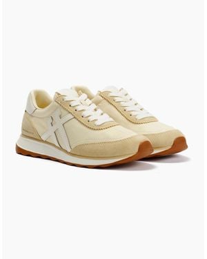 Fitflop Retro-Q X Pantone Suede Trainers - White
