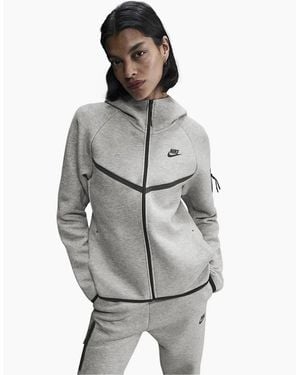 Nike Tech Solid Patterned Hooded Neck Jacket - Grey