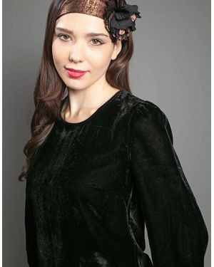 Nooki Design Vera Corsage Scarf - Black