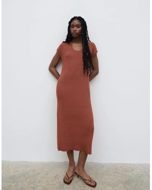Pretty Lavish Rose Knit Midaxi Dress - Red