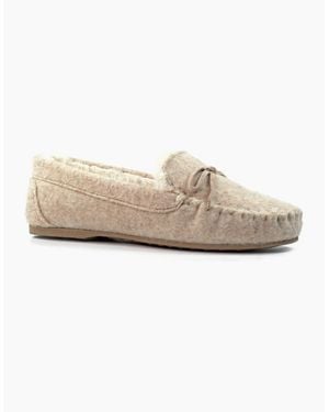 Lunar Cherish Slippers - White