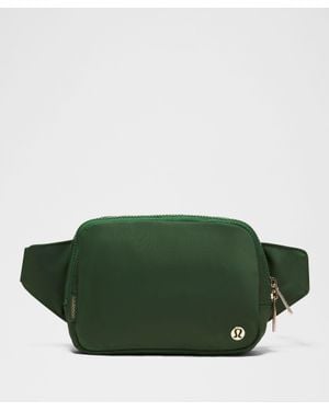 lululemon Everywhere Belt Bag Large With Long Strap 2L - Green