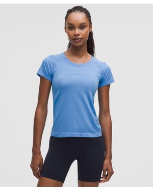 lululemon – Swiftly Tech Short-Sleeve Shirt 2.4 Waist Length – – Size 4 - Blue